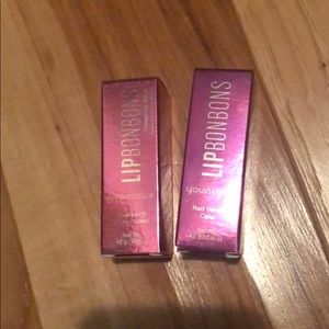 Red velvet cake or raspberry cheesecake lip bomb